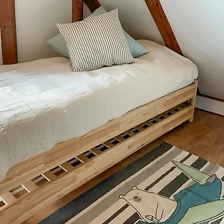 24 In Дом отдыха